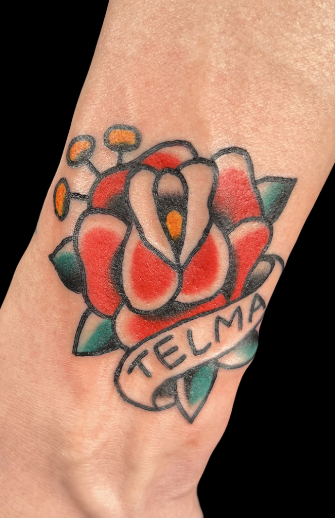 teppo-sara-ruusu-tatuointi-2